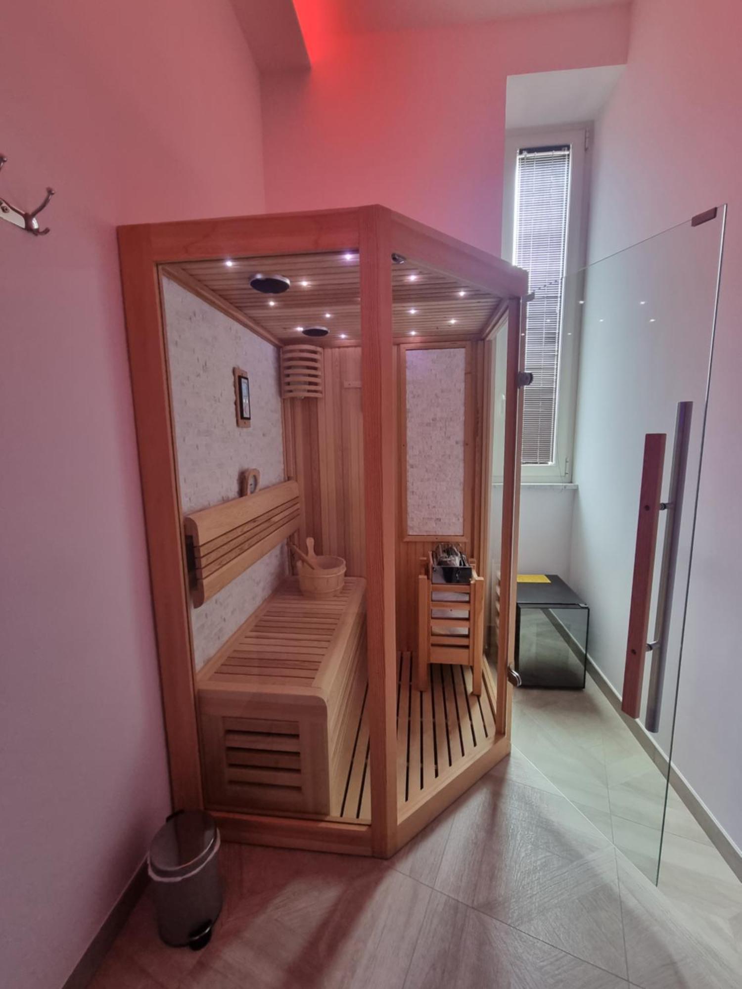 Twin Towers Naples Luxury Bed & Breakfast Dış mekan fotoğraf